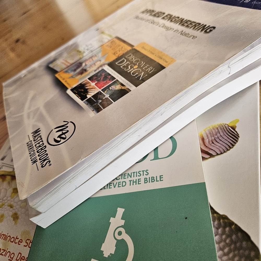 MasterBooks Applied Engineering Curriculum And Books - Picture 4 of 9